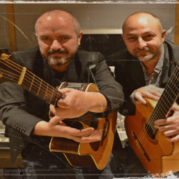 Manuel Hernández & MIguel Pino DEFERENTES