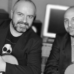 Manuel Hernández & MIguel Pino DEFERENTES