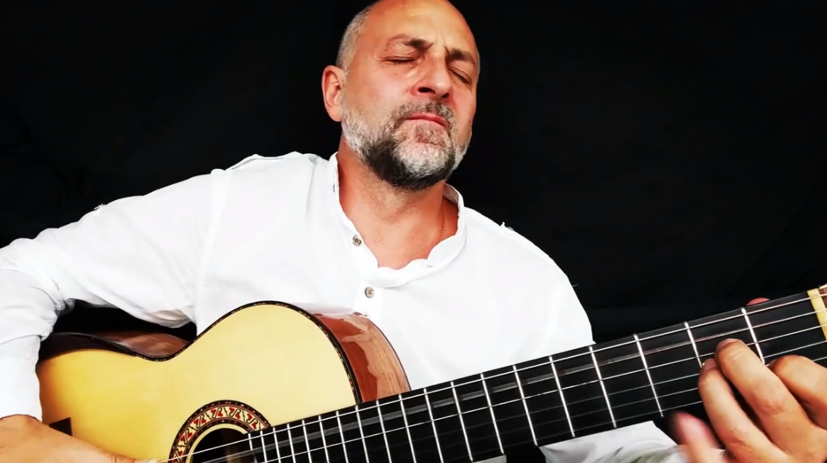 Manu Nández - guitarra flamenca